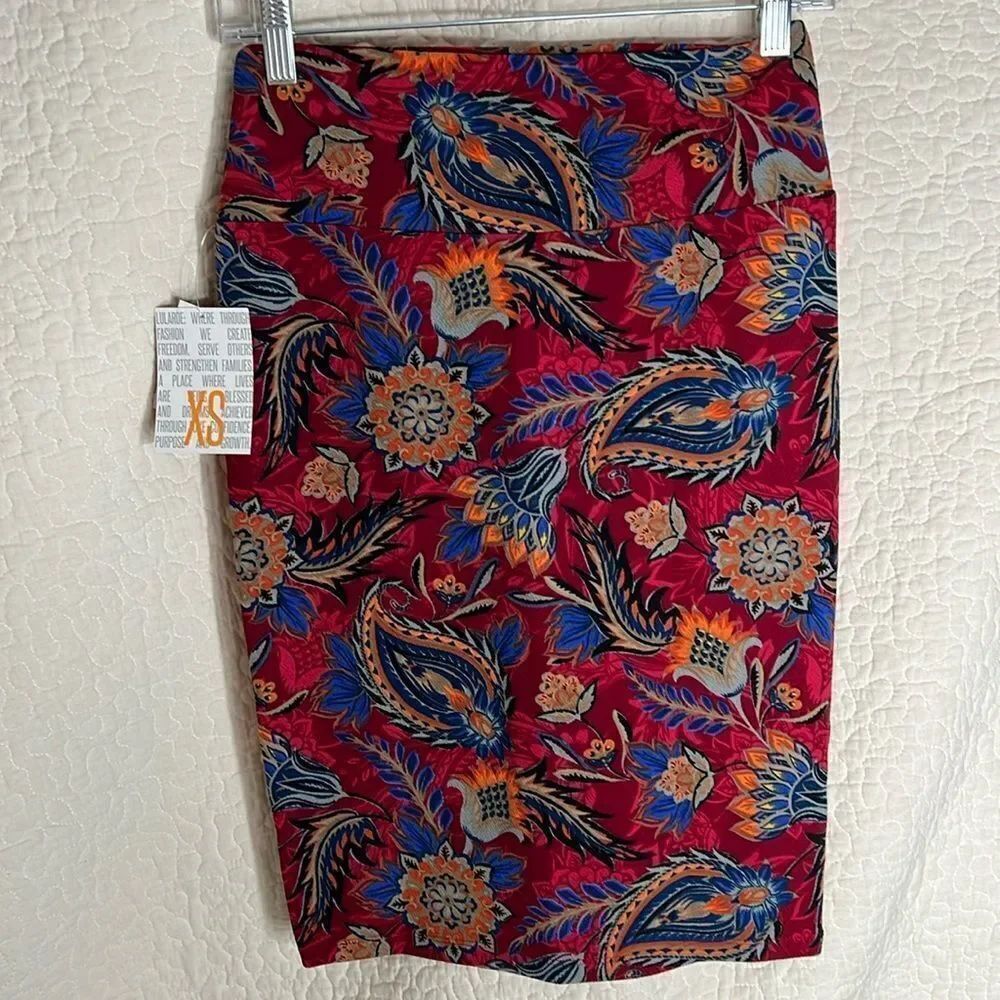 NWT LulaRoe Cassie Skirt